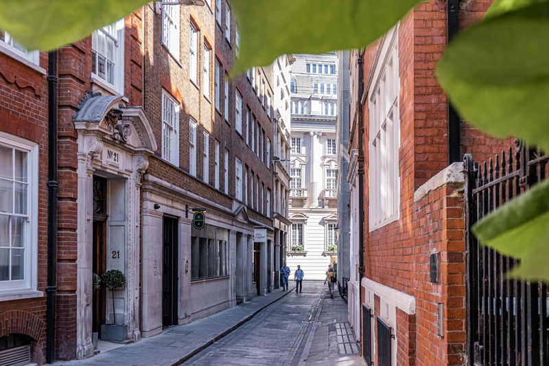 20 Ironmonger Lane EC2 external photo